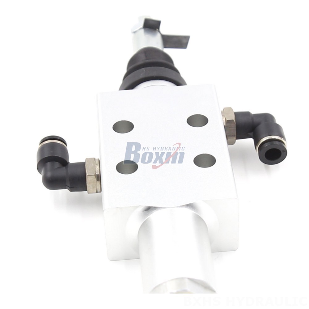 Hydraulic Valve Tractor 1 Spool Pneumatic Directional Valve | Reliable & Efficient Operation detail image